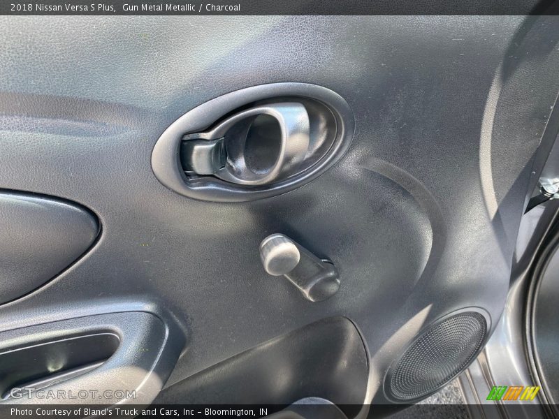 Gun Metal Metallic / Charcoal 2018 Nissan Versa S Plus