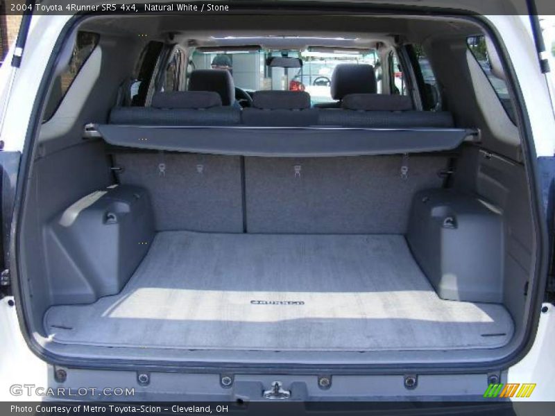 Natural White / Stone 2004 Toyota 4Runner SR5 4x4