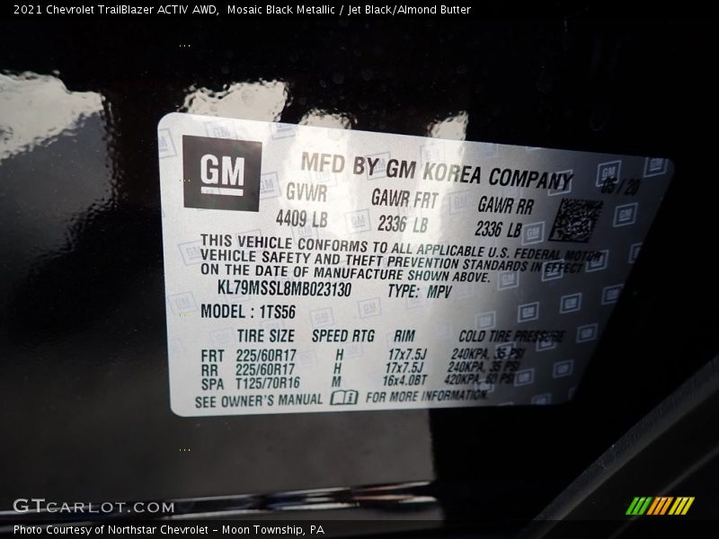 Mosaic Black Metallic / Jet Black/Almond Butter 2021 Chevrolet TrailBlazer ACTIV AWD