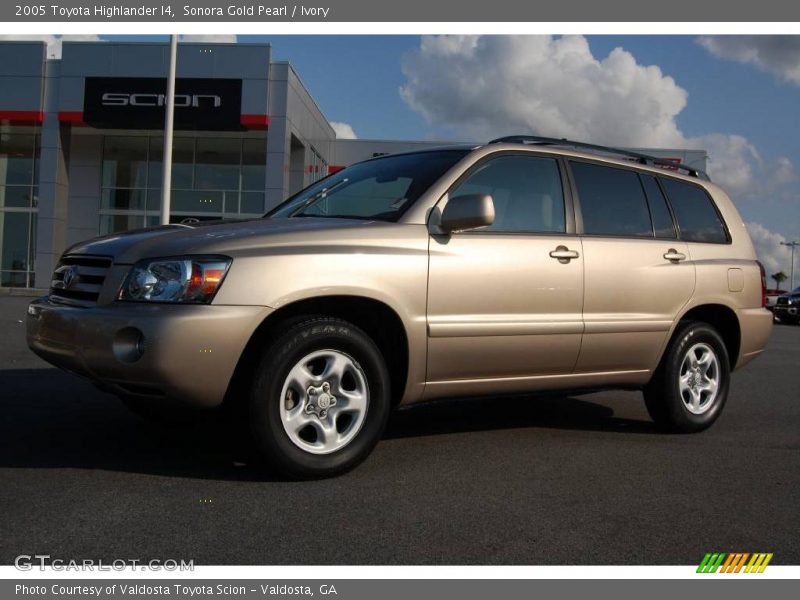 Sonora Gold Pearl / Ivory 2005 Toyota Highlander I4