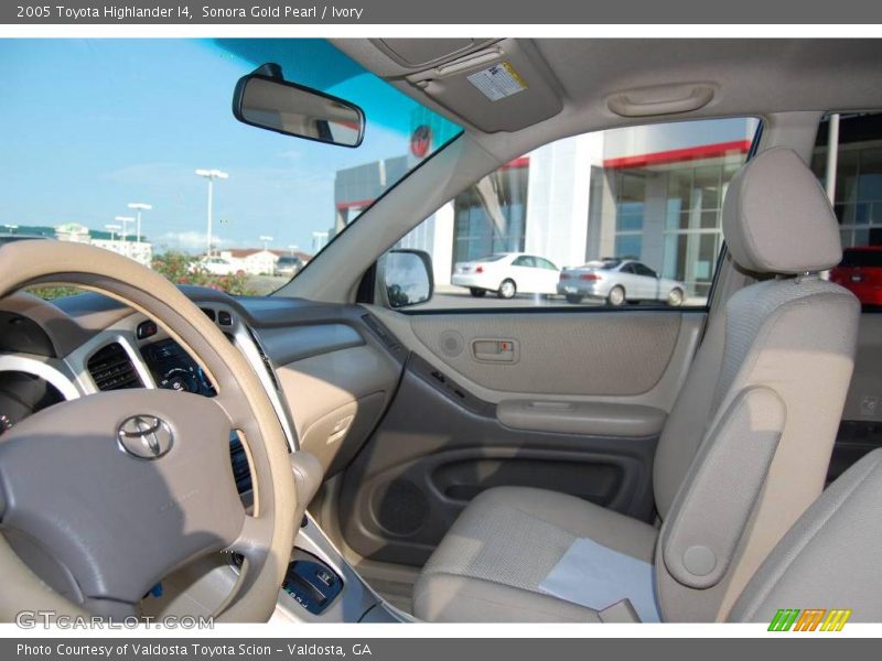 Sonora Gold Pearl / Ivory 2005 Toyota Highlander I4