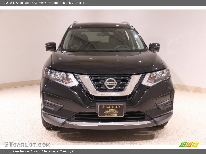 Magnetic Black / Charcoal 2018 Nissan Rogue SV AWD