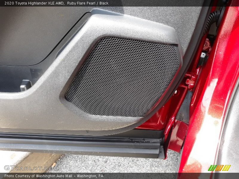 Ruby Flare Pearl / Black 2020 Toyota Highlander XLE AWD