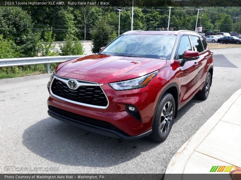Ruby Flare Pearl / Black 2020 Toyota Highlander XLE AWD