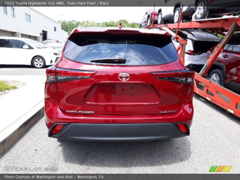 Ruby Flare Pearl / Black 2020 Toyota Highlander XLE AWD