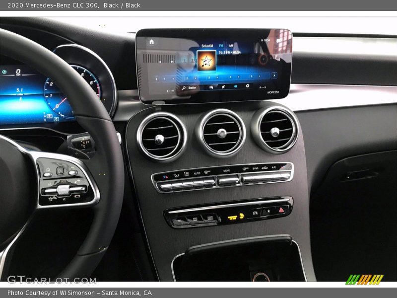 Black / Black 2020 Mercedes-Benz GLC 300