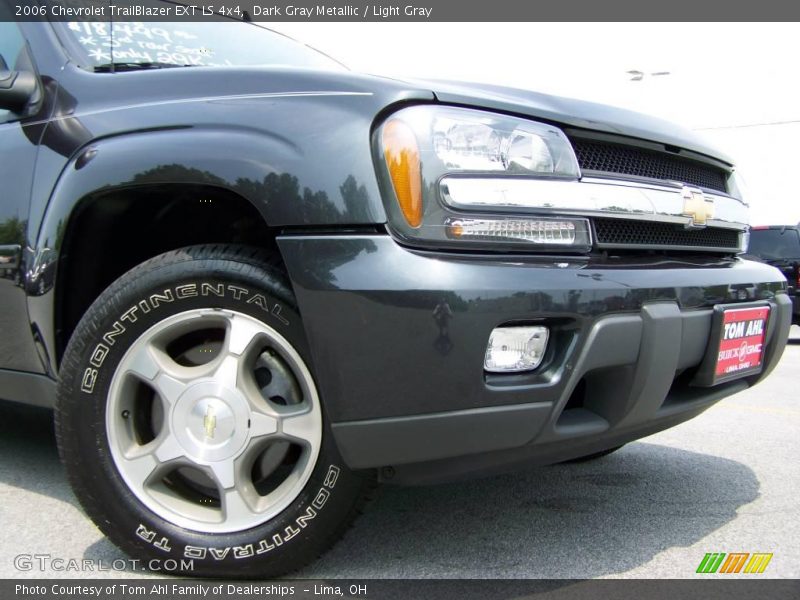 Dark Gray Metallic / Light Gray 2006 Chevrolet TrailBlazer EXT LS 4x4