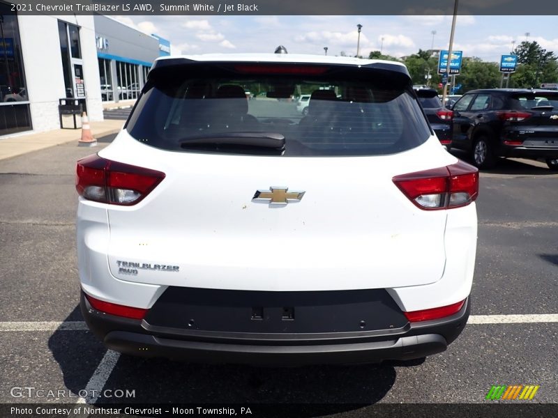 Summit White / Jet Black 2021 Chevrolet TrailBlazer LS AWD