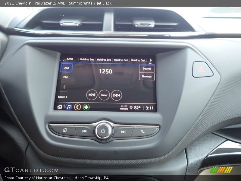 Summit White / Jet Black 2021 Chevrolet TrailBlazer LS AWD