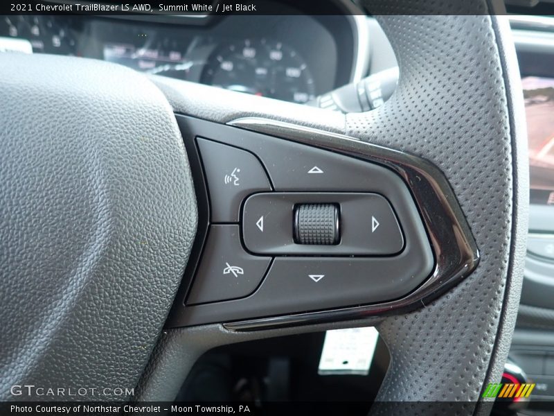 Summit White / Jet Black 2021 Chevrolet TrailBlazer LS AWD
