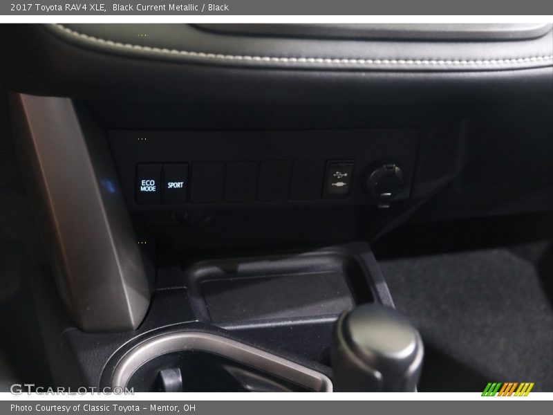 Black Current Metallic / Black 2017 Toyota RAV4 XLE