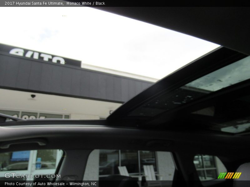 Monaco White / Black 2017 Hyundai Santa Fe Ultimate