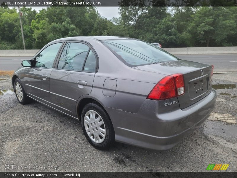 Magnesium Metallic / Gray 2005 Honda Civic LX Sedan