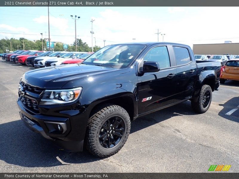Front 3/4 View of 2021 Colorado Z71 Crew Cab 4x4