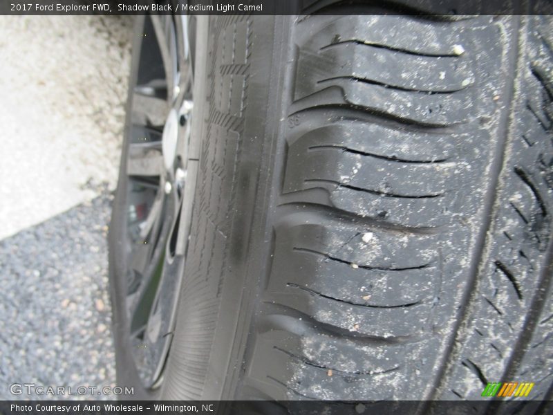 Shadow Black / Medium Light Camel 2017 Ford Explorer FWD
