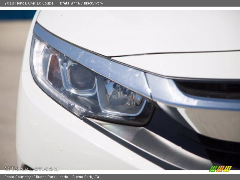 Taffeta White / Black/Ivory 2018 Honda Civic LX Coupe