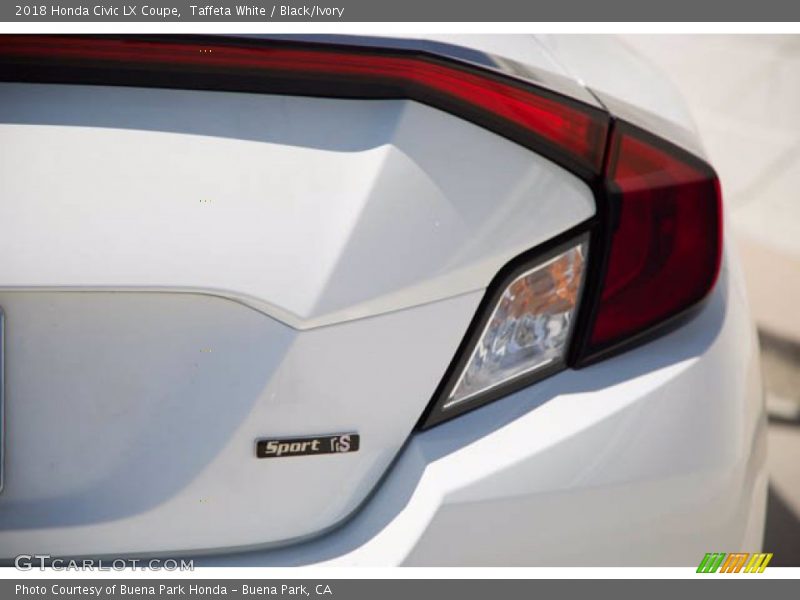 Taffeta White / Black/Ivory 2018 Honda Civic LX Coupe