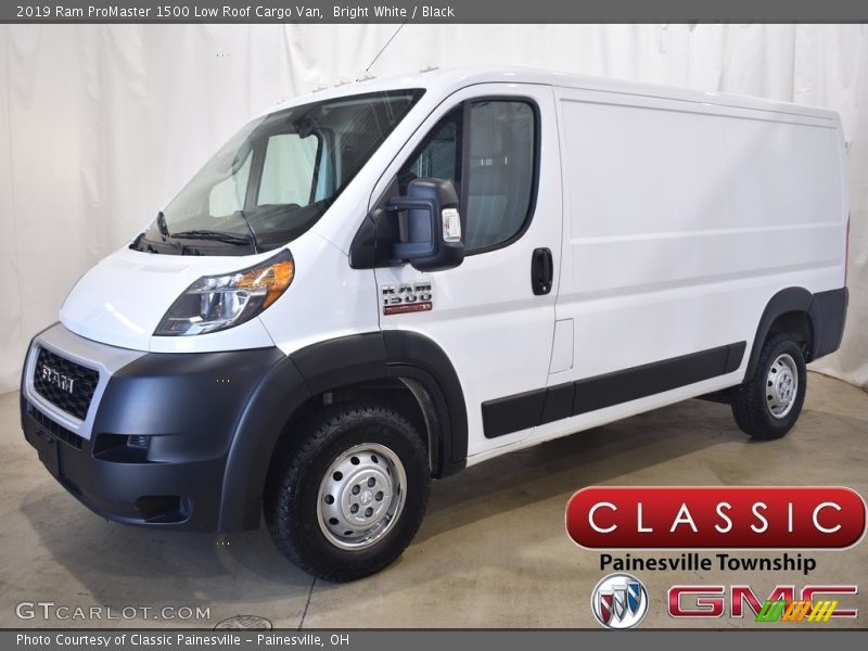 Bright White / Black 2019 Ram ProMaster 1500 Low Roof Cargo Van