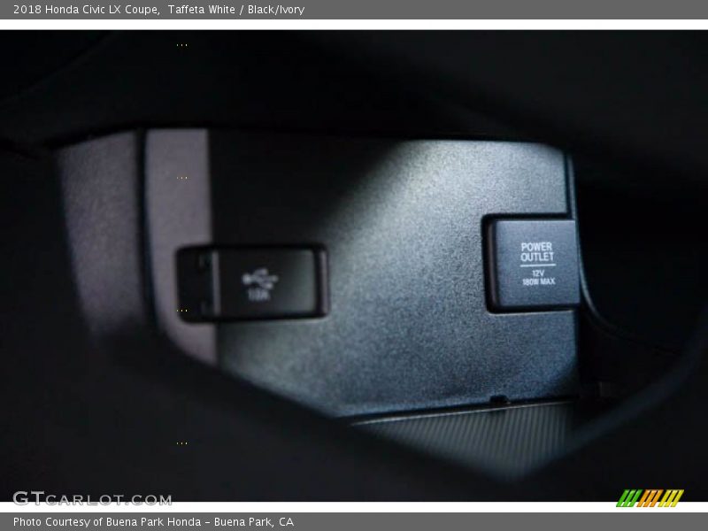 Taffeta White / Black/Ivory 2018 Honda Civic LX Coupe