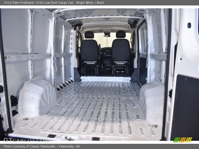 Bright White / Black 2019 Ram ProMaster 1500 Low Roof Cargo Van