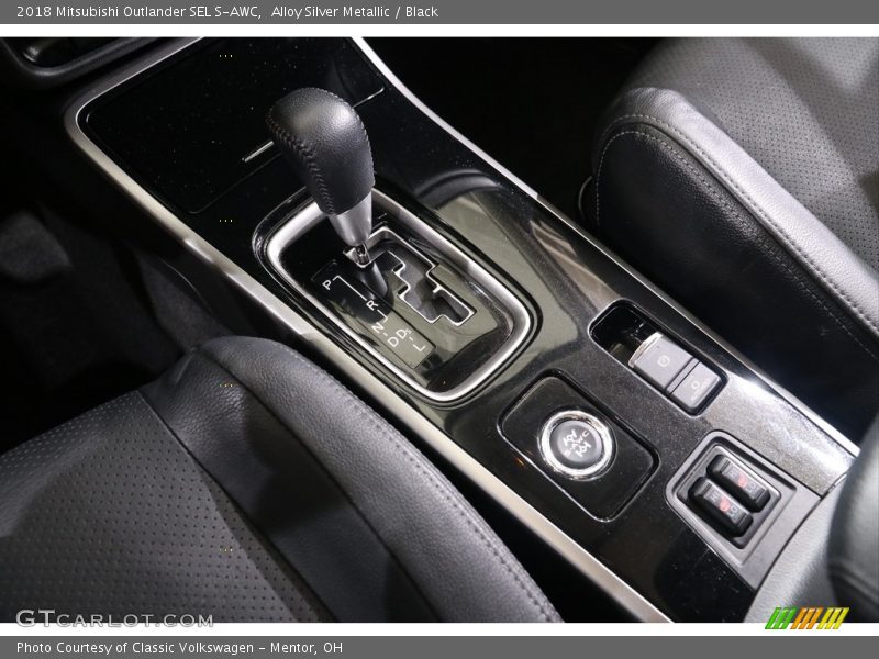 Alloy Silver Metallic / Black 2018 Mitsubishi Outlander SEL S-AWC