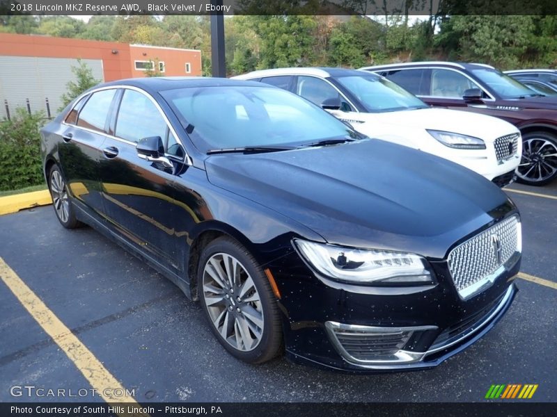 Front 3/4 View of 2018 MKZ Reserve AWD