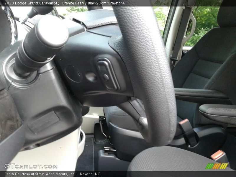 Granite Pearl / Black/Light Graystone 2020 Dodge Grand Caravan SE