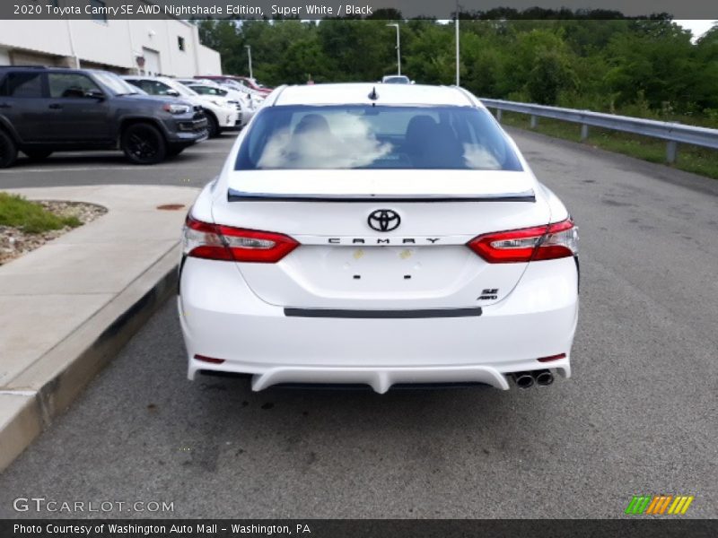 Super White / Black 2020 Toyota Camry SE AWD Nightshade Edition