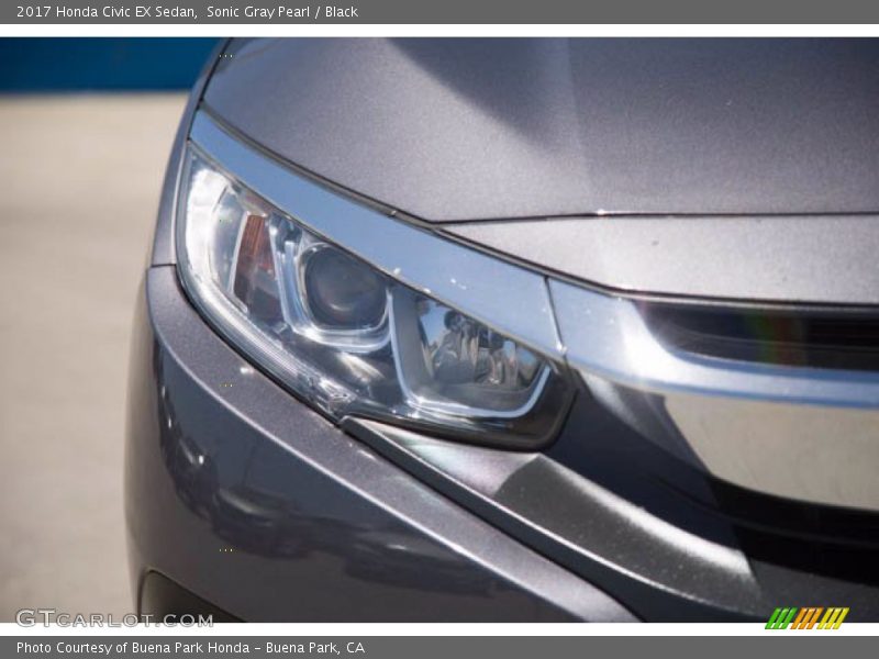 Sonic Gray Pearl / Black 2017 Honda Civic EX Sedan