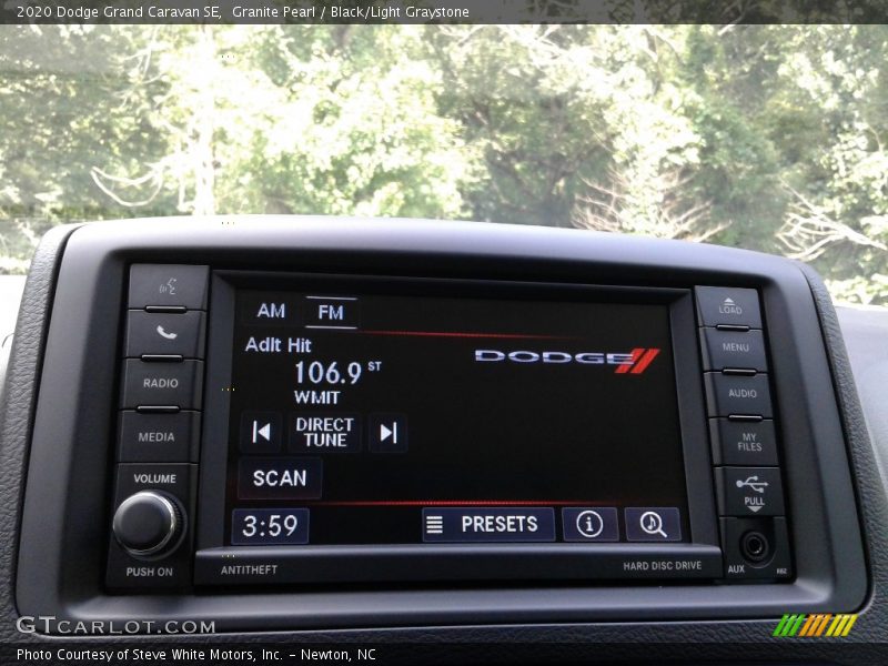 Granite Pearl / Black/Light Graystone 2020 Dodge Grand Caravan SE
