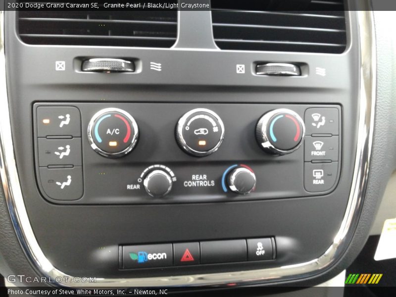 Granite Pearl / Black/Light Graystone 2020 Dodge Grand Caravan SE