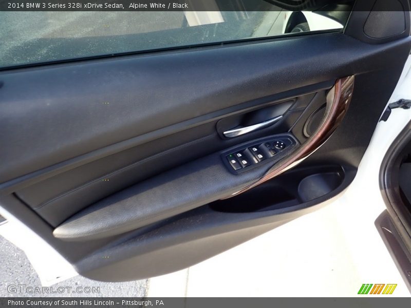 Door Panel of 2014 3 Series 328i xDrive Sedan
