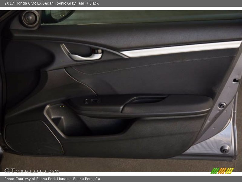 Sonic Gray Pearl / Black 2017 Honda Civic EX Sedan