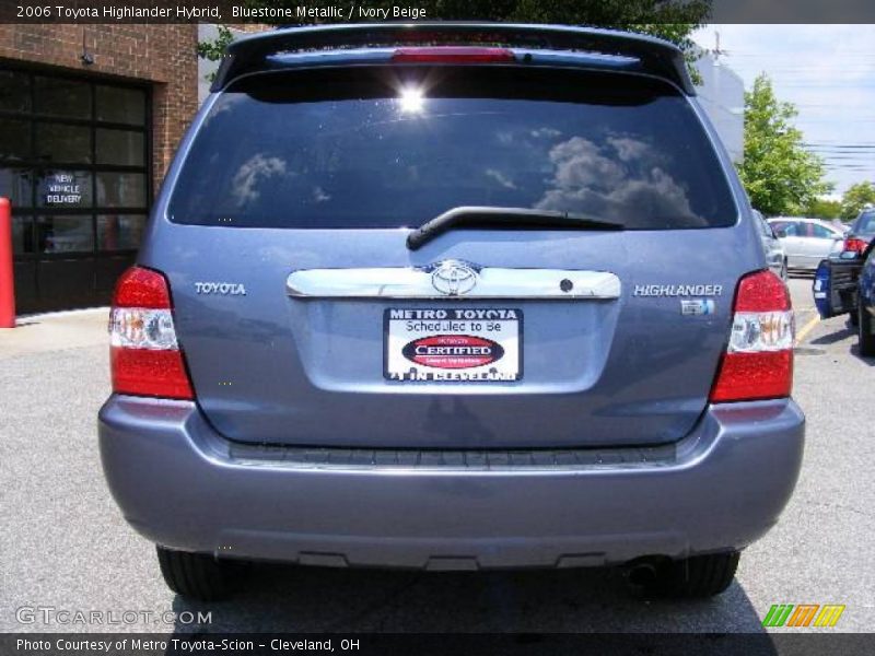 Bluestone Metallic / Ivory Beige 2006 Toyota Highlander Hybrid