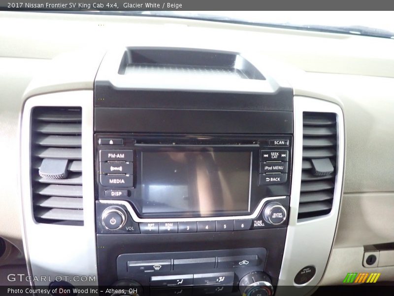 Controls of 2017 Frontier SV King Cab 4x4