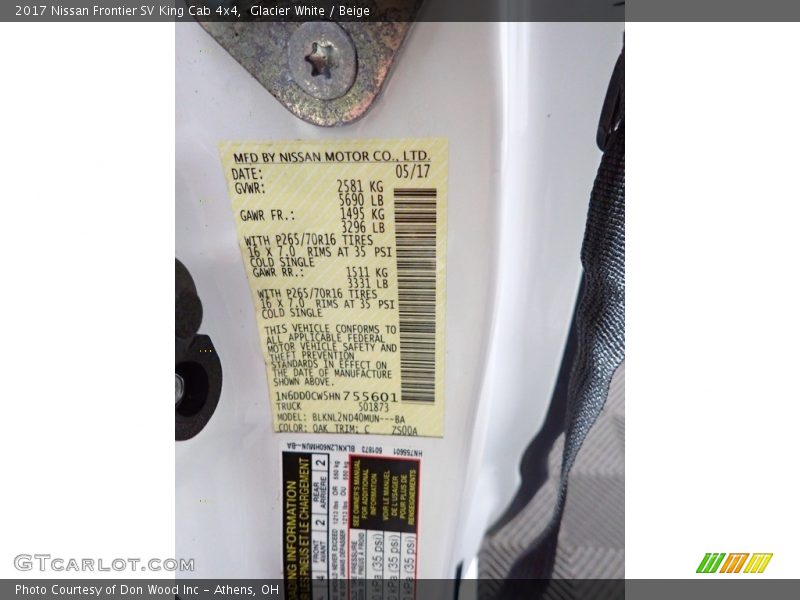 Glacier White / Beige 2017 Nissan Frontier SV King Cab 4x4