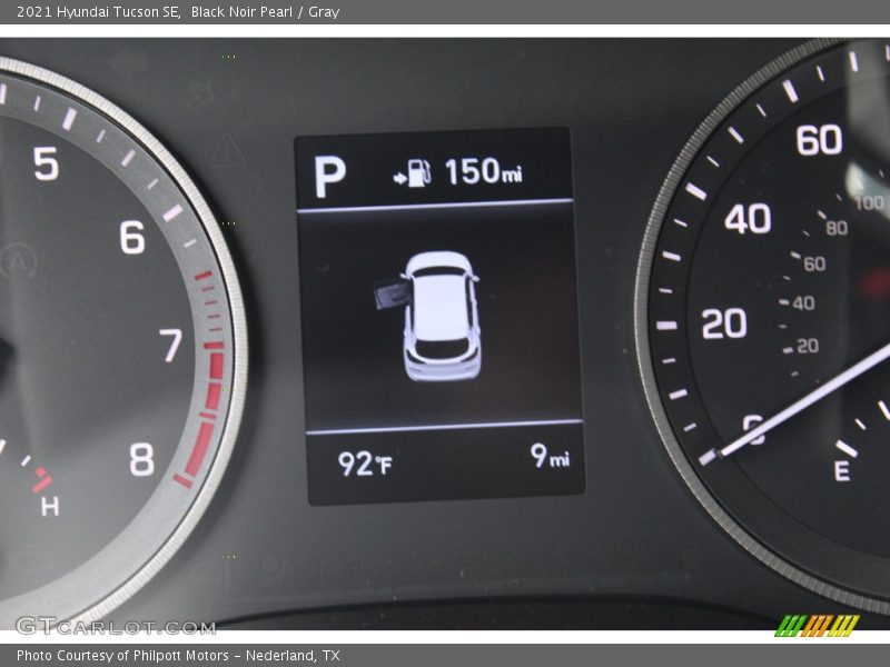 Black Noir Pearl / Gray 2021 Hyundai Tucson SE