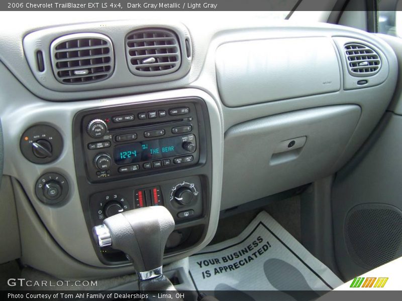 Dark Gray Metallic / Light Gray 2006 Chevrolet TrailBlazer EXT LS 4x4