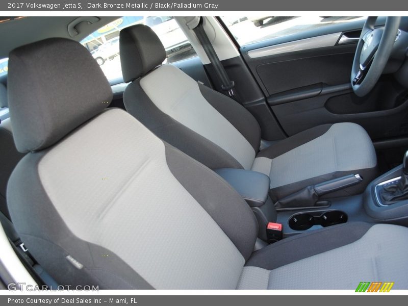 Dark Bronze Metallic / Black/Palladium Gray 2017 Volkswagen Jetta S