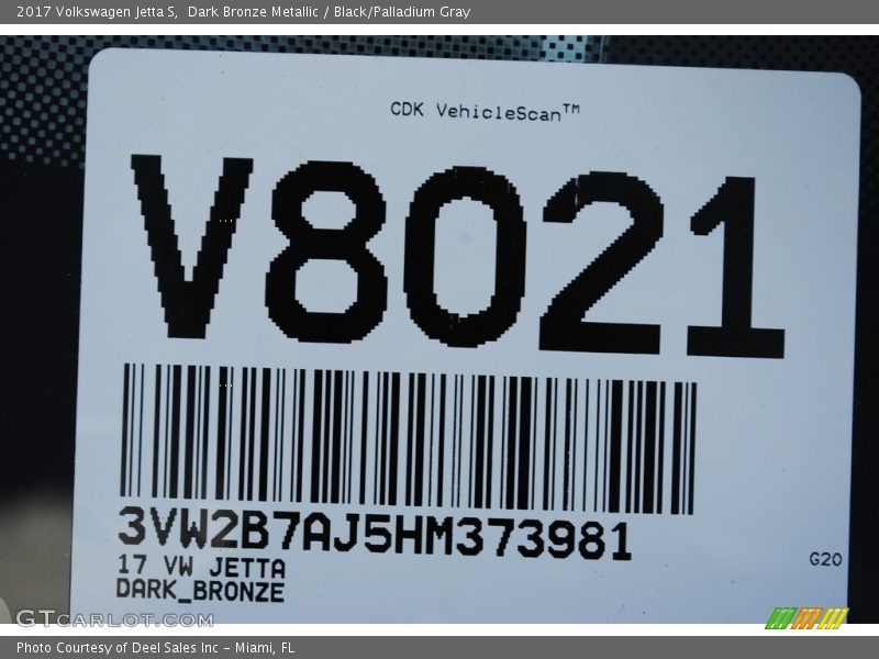 Dark Bronze Metallic / Black/Palladium Gray 2017 Volkswagen Jetta S