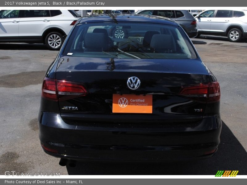 Black / Black/Palladium Gray 2017 Volkswagen Jetta S