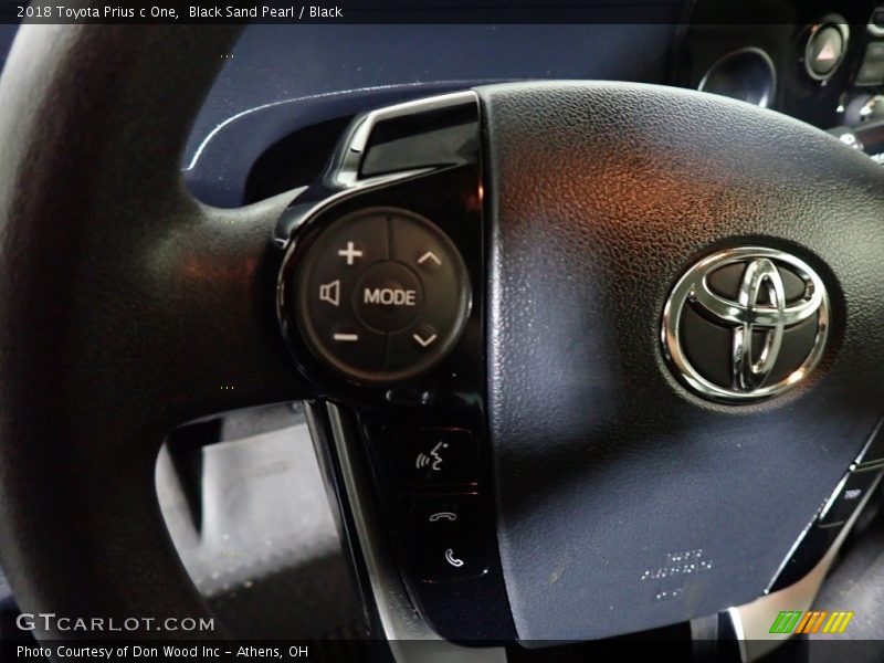 Black Sand Pearl / Black 2018 Toyota Prius c One