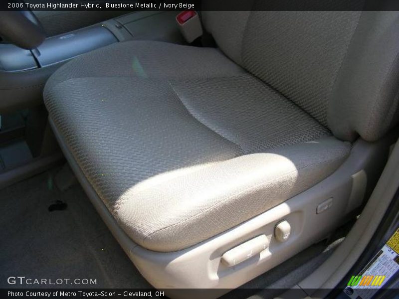 Bluestone Metallic / Ivory Beige 2006 Toyota Highlander Hybrid