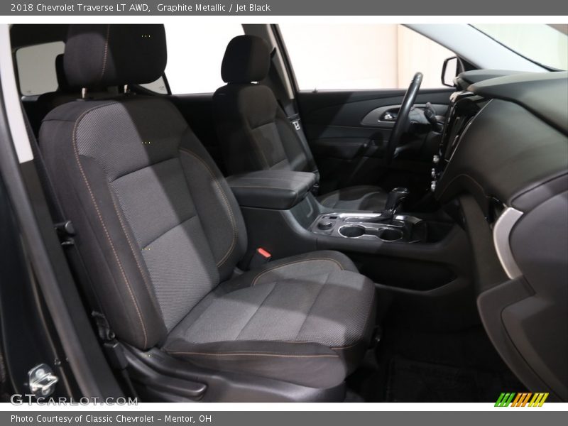 Graphite Metallic / Jet Black 2018 Chevrolet Traverse LT AWD
