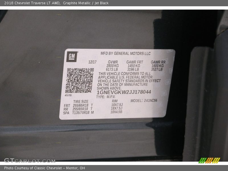 Graphite Metallic / Jet Black 2018 Chevrolet Traverse LT AWD
