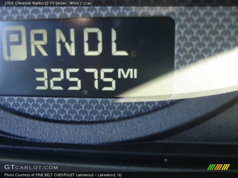 White / Gray 2005 Chevrolet Malibu LS V6 Sedan