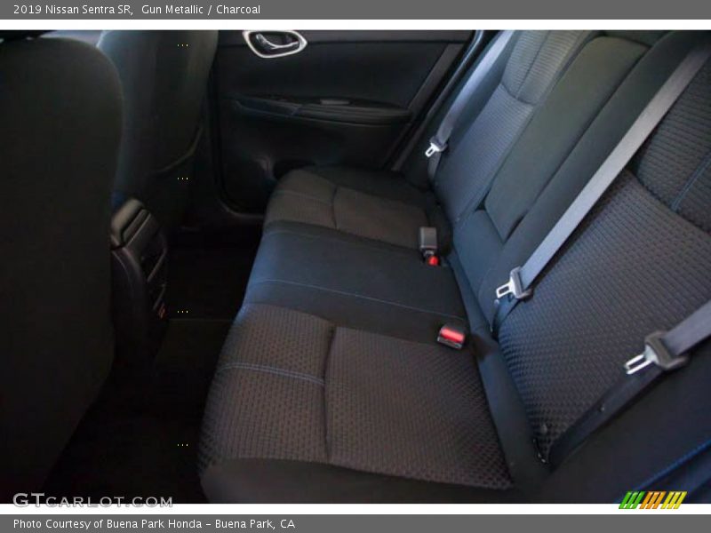 Gun Metallic / Charcoal 2019 Nissan Sentra SR