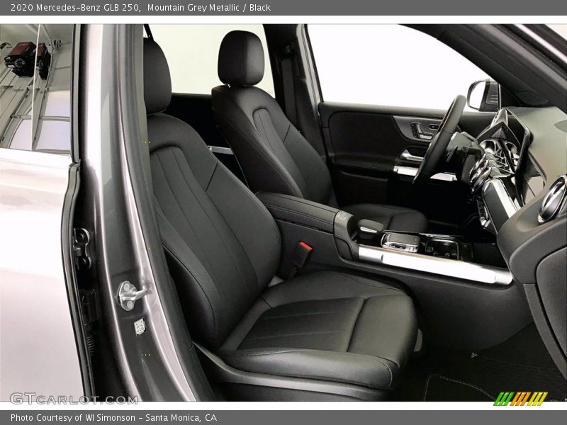 Mountain Grey Metallic / Black 2020 Mercedes-Benz GLB 250