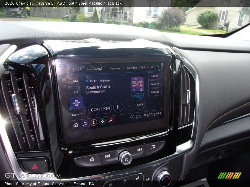 Satin Steel Metallic / Jet Black 2020 Chevrolet Traverse LT AWD