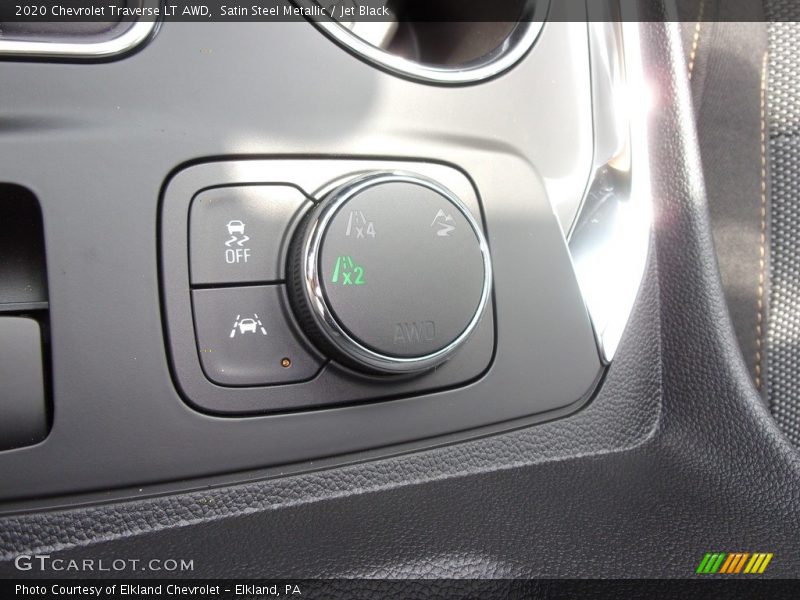 Satin Steel Metallic / Jet Black 2020 Chevrolet Traverse LT AWD